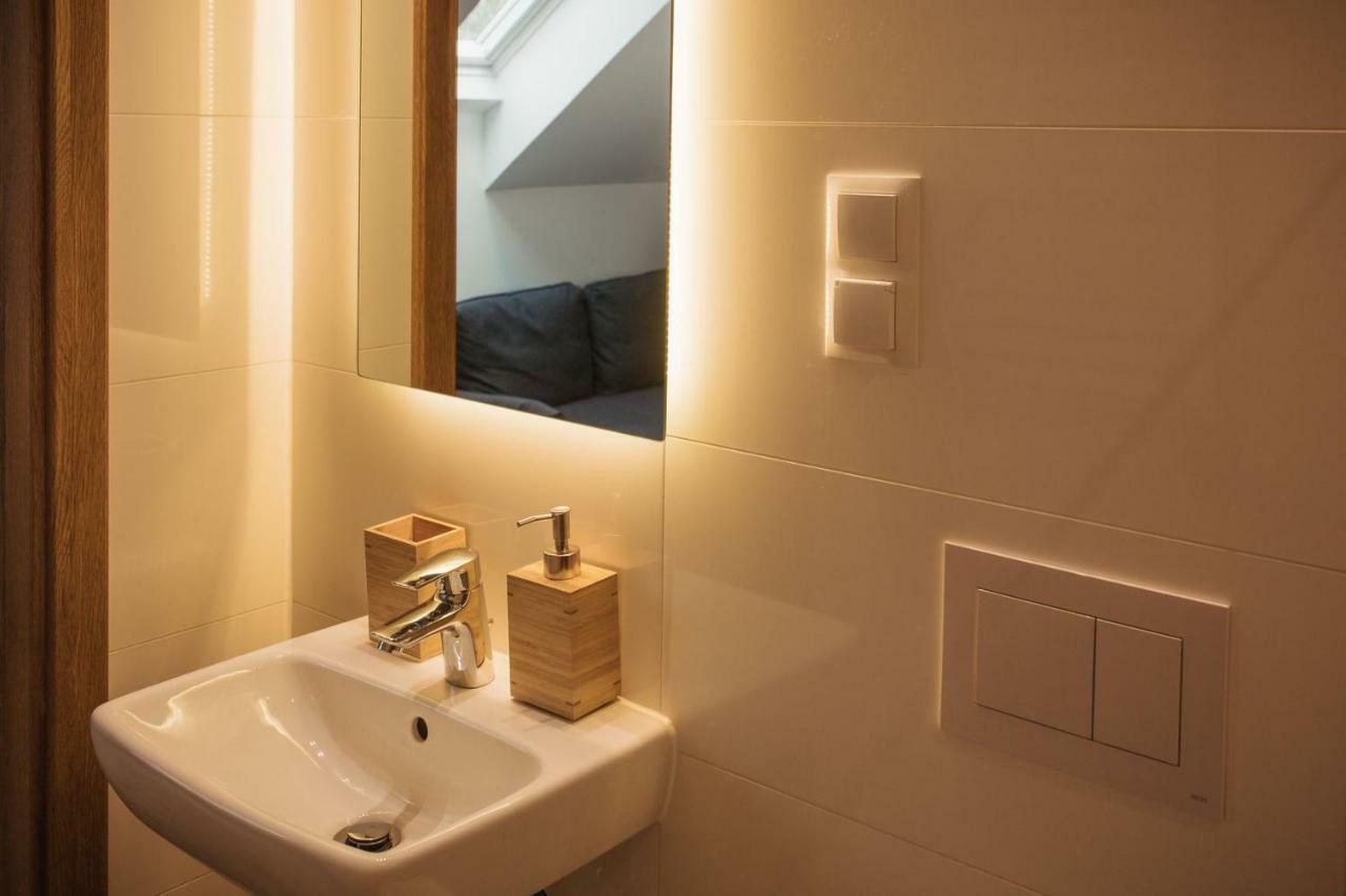 Apartamenty Szaron 250 M Do Kortow Tenisowych I Bulwarow Wislanych - Dream Apart Ustroń Exteriör bild