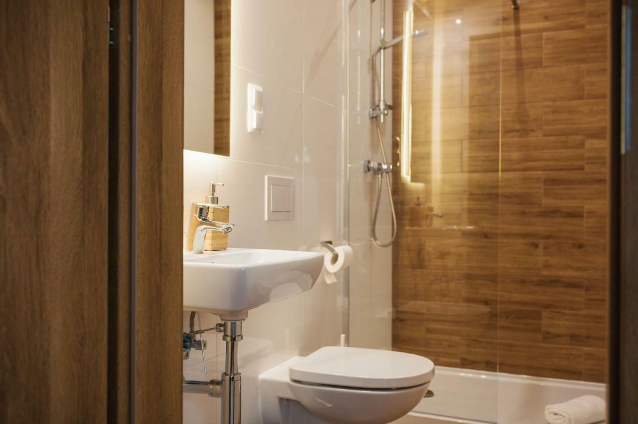 Apartamenty Szaron 250 M Do Kortow Tenisowych I Bulwarow Wislanych - Dream Apart Ustroń Exteriör bild